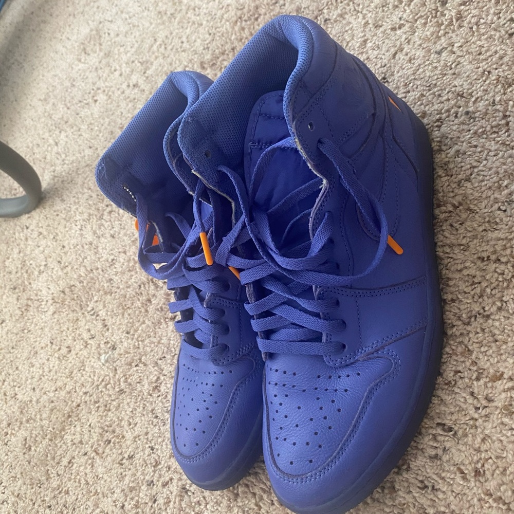 Jordan 1s “gatorade” size 12